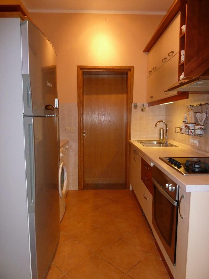 Nice Apartment & Room In Cavtat Kültér fotó