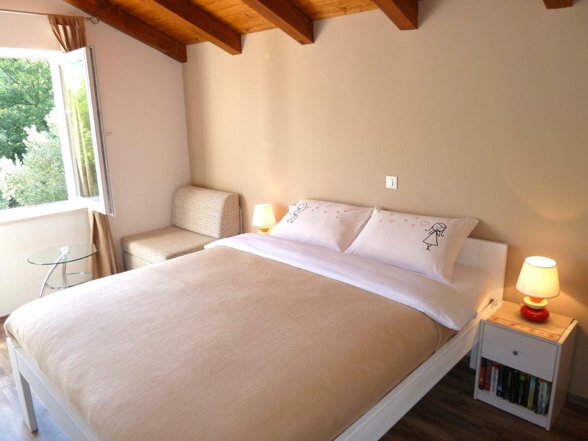 Nice Apartment & Room In Cavtat Kültér fotó